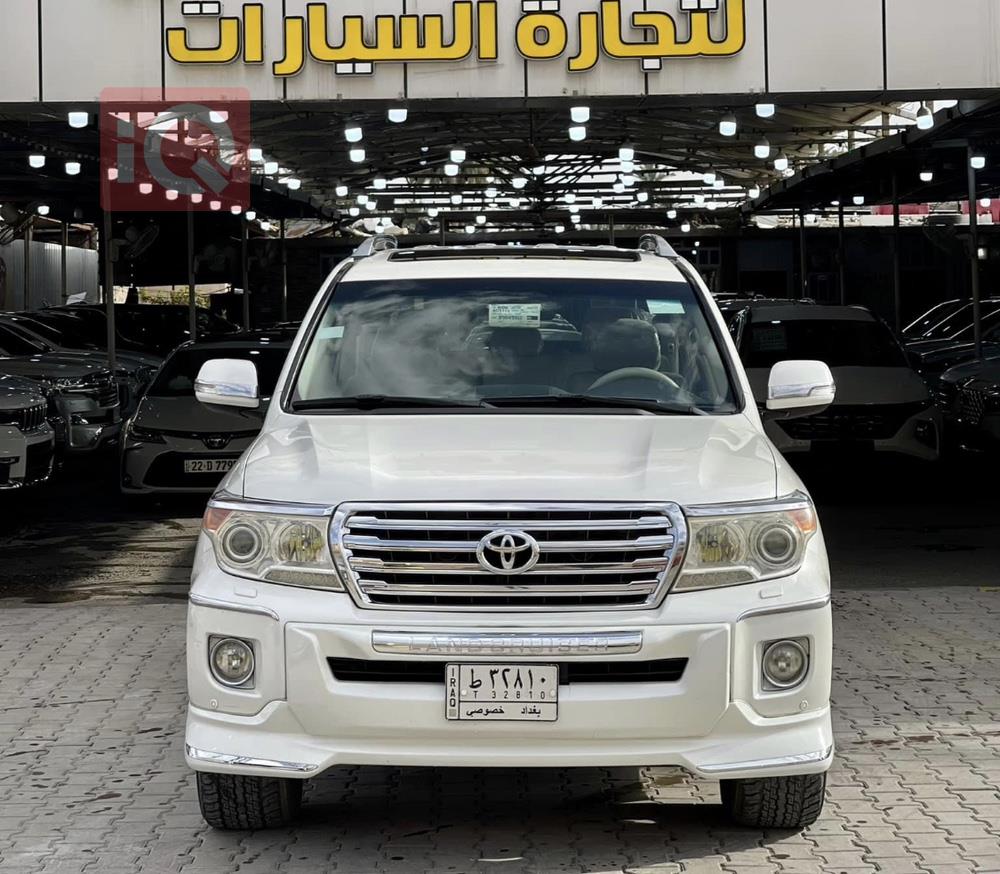 تويوتا لاندكروزر